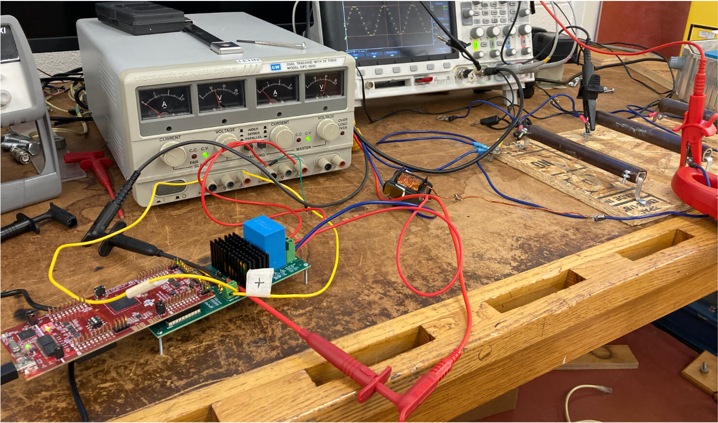 Half-bridge experimental setup.